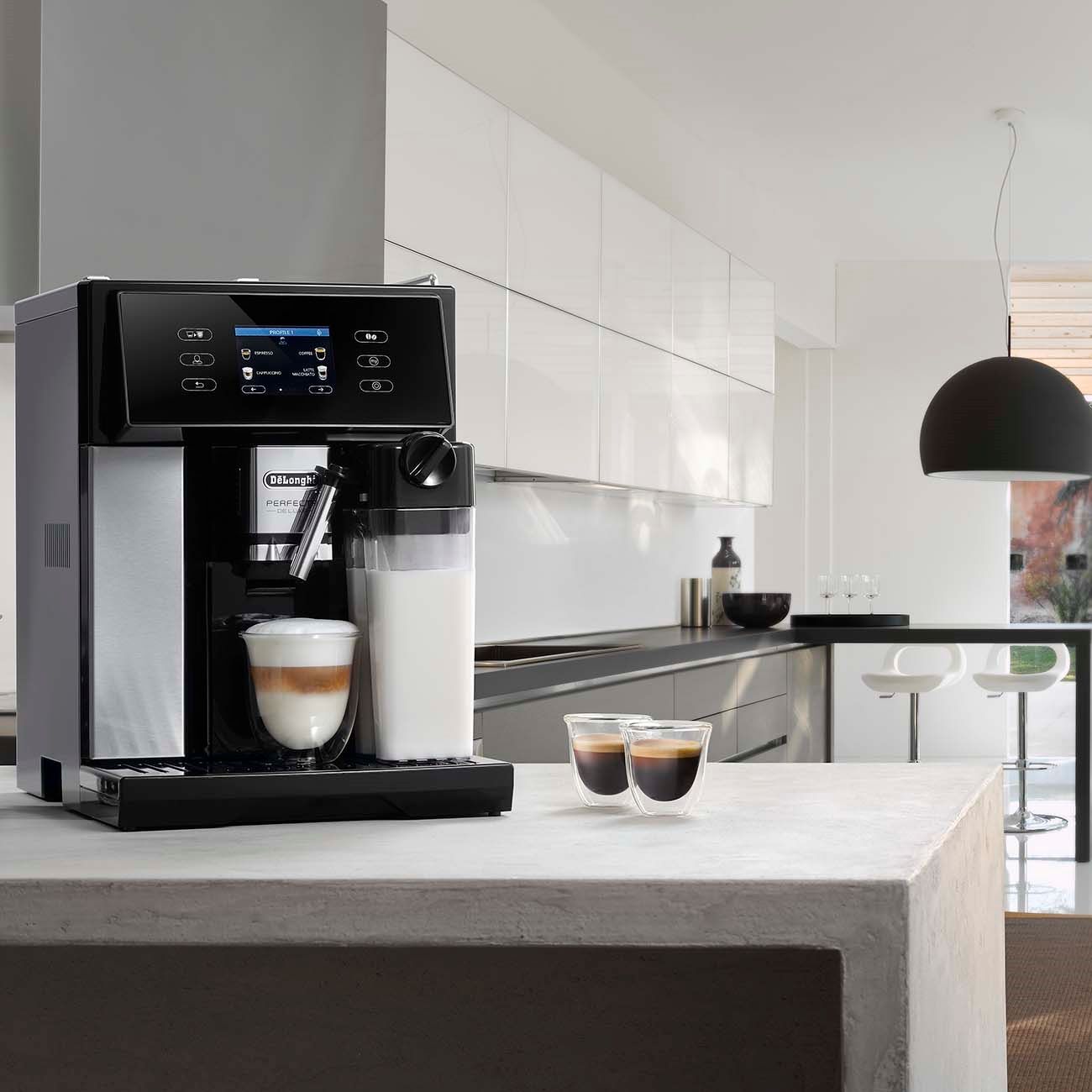 Кофемашина Delonghi ESAM 460.80.MB (запуск помпы путем разборки и прогон)