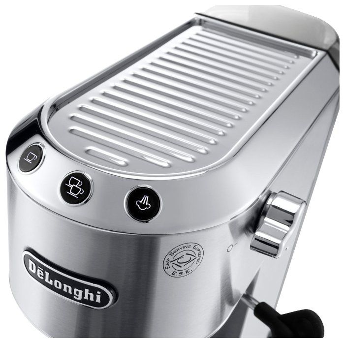 Кофеварка рожковая Delonghi EC685M серебристый