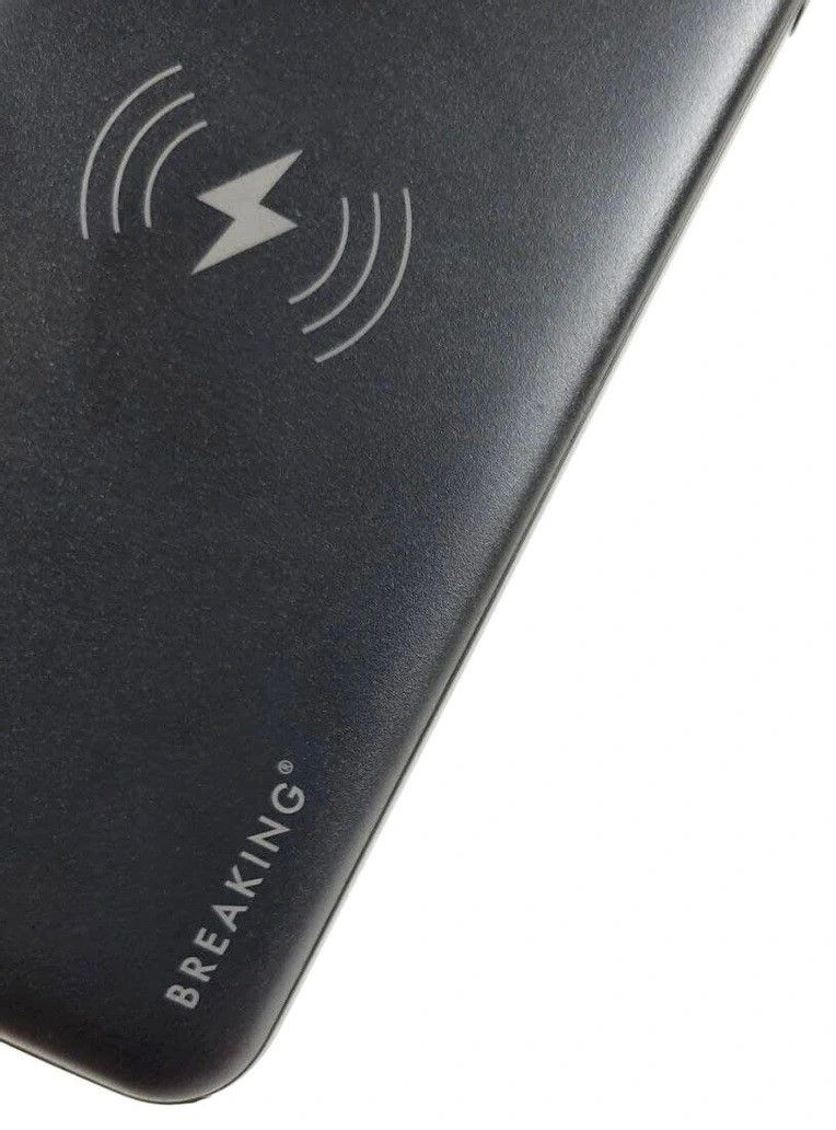 Портативное ЗУ Breaking P204 10 000 mAh черный